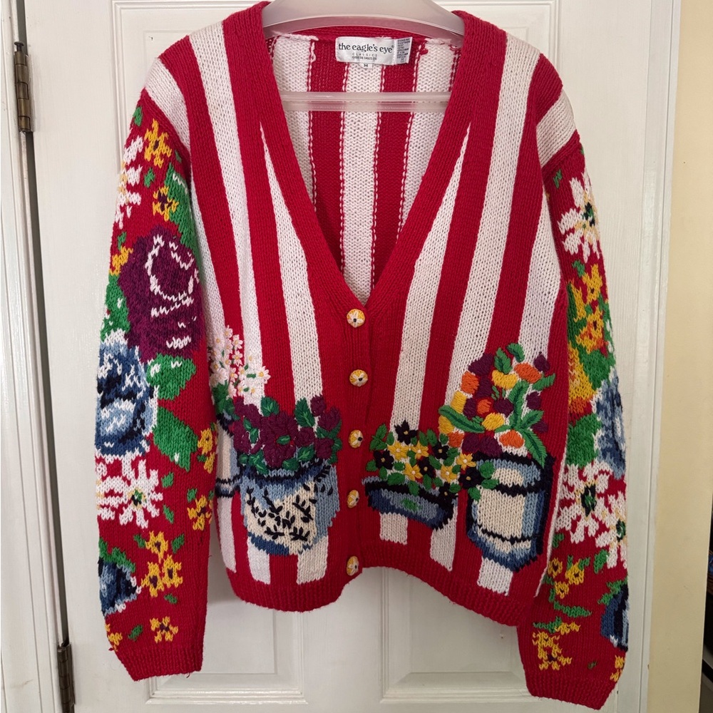 The Eagle’s Eye Vintage Cardigan Sweater, M, Red & White Stripe, Floral, Flowers